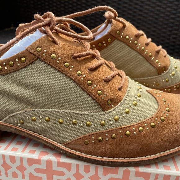 Gianni Bini Suede and Canvas Oxford - Picture 9 of 12
